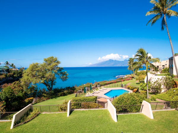 Luxury Maui Retreat in Kahana - Perfect for Large Groups